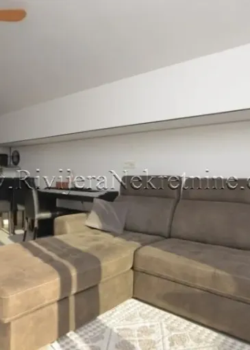 Стан на продају у Бијела