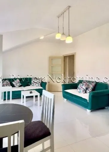 Wohnung zum Verkauf in Tivat