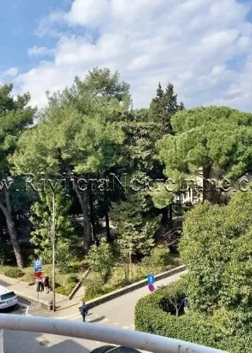 Wohnung zum Verkauf in Tivat