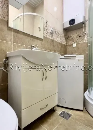 Wohnung zum Verkauf in Tivat