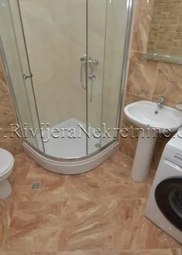 Appartamento in vendita a Igalo