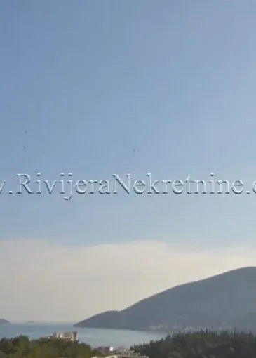 Appartamento in vendita a Igalo