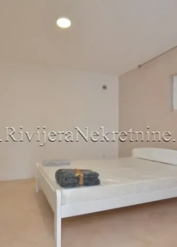 Appartamento in vendita a Igalo