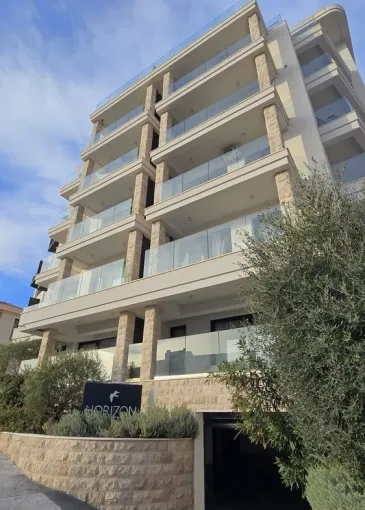 Apartment for sale in Bečići