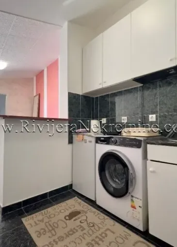 Apartment for sale in Prčanj