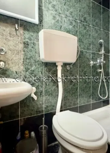 Apartment for sale in Prčanj