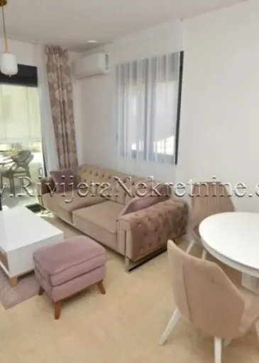 Apartment for sale in Igalo