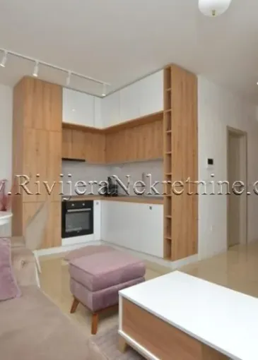 Apartment for sale in Igalo