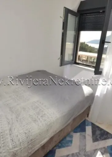 Apartment for sale in Igalo