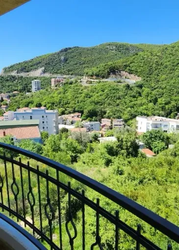 Apartment for sale in Bečići