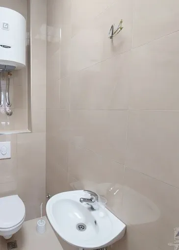 Business spaces for sale in Budva