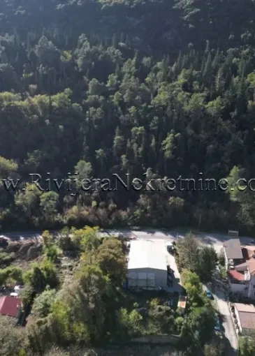 Business spaces на продају у Суторина