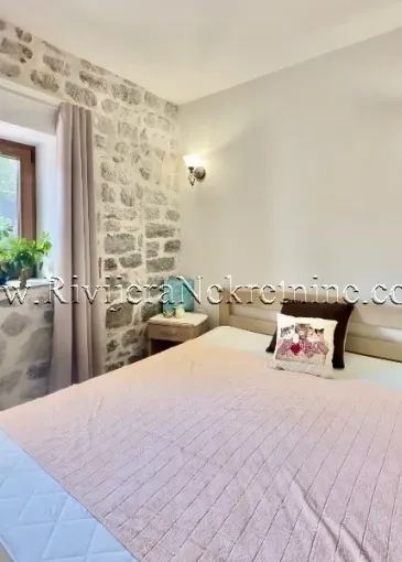 House for sale in Stoliv