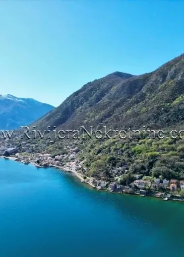 House for sale in Stoliv