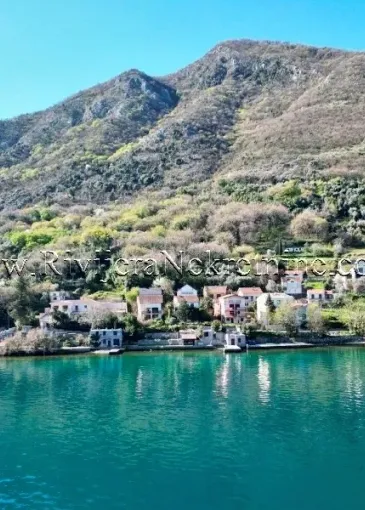 House for sale in Stoliv