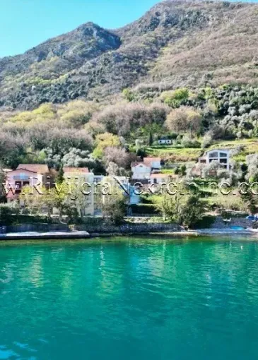 House for sale in Stoliv