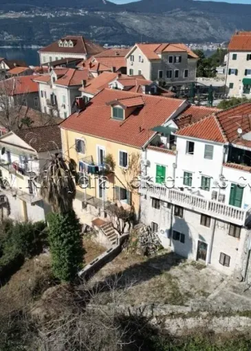 House for sale in Herceg Novi