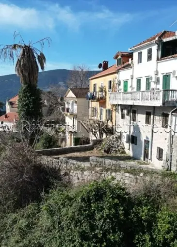 House for sale in Herceg Novi