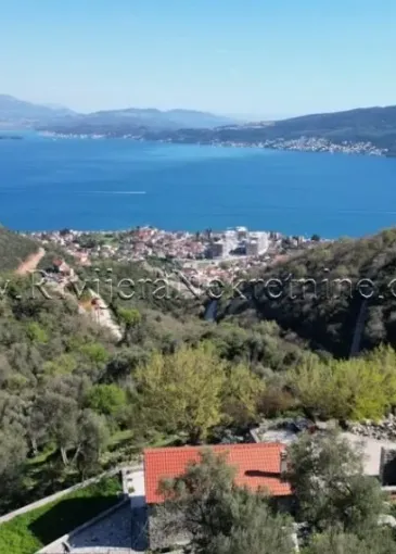 House for sale in Baošići