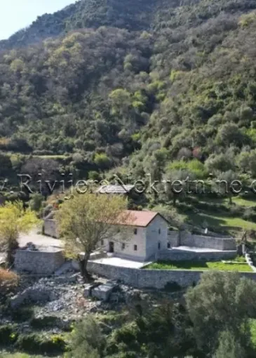 House for sale in Baošići