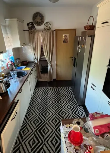 Casa en venta en Podgorica