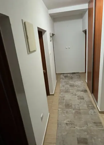 Casa en venta en Podgorica