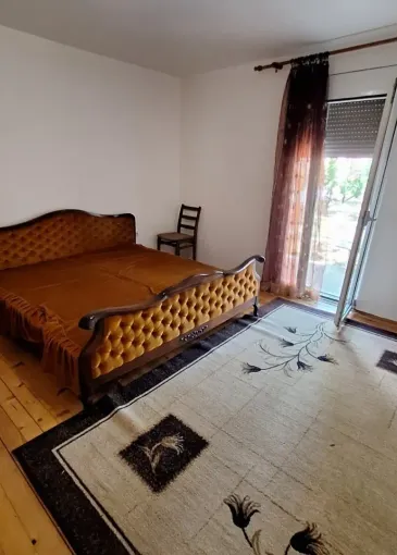 Casa en venta en Podgorica