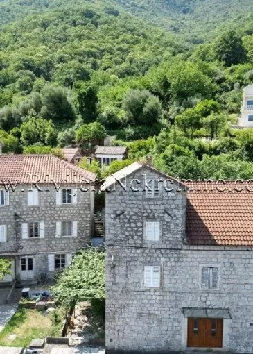 Casa en venta en Kostanjica