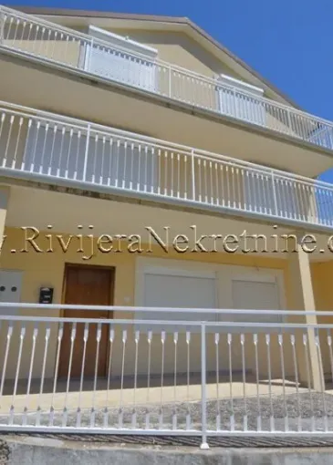 Casa en venta en Baošići