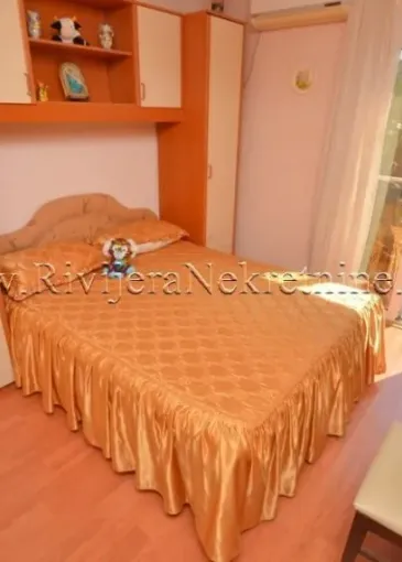 House for sale in Kumbor