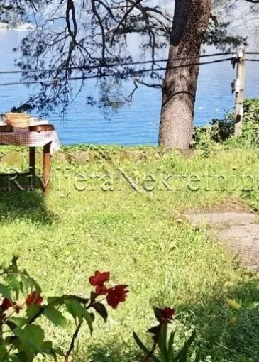 House for sale in Dobrota