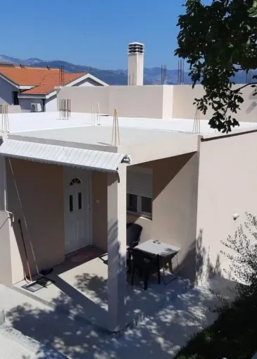 House for sale in Radovići