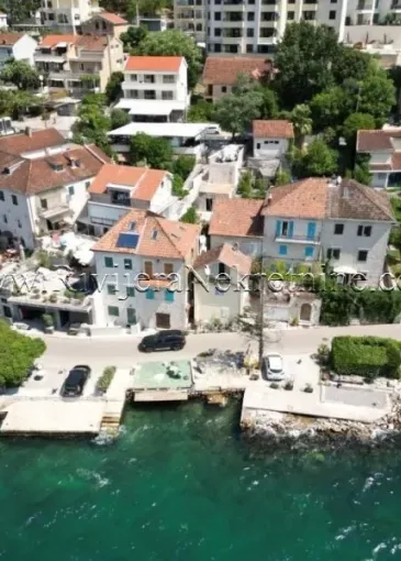 House for sale in Dobrota