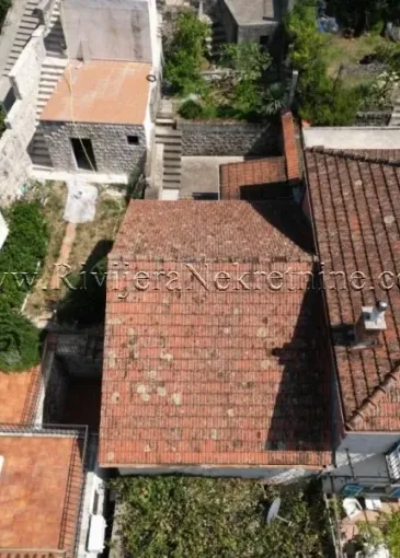 House for sale in Dobrota