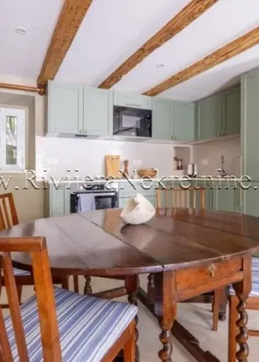 House for sale in Kamenari