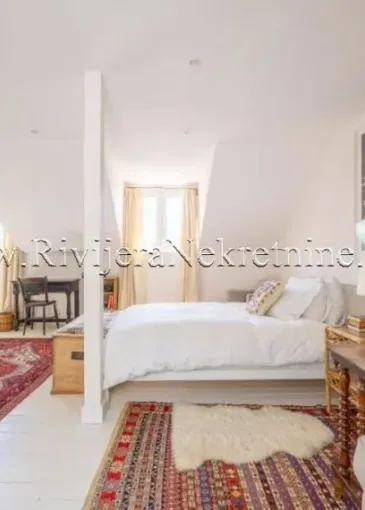 House for sale in Kamenari