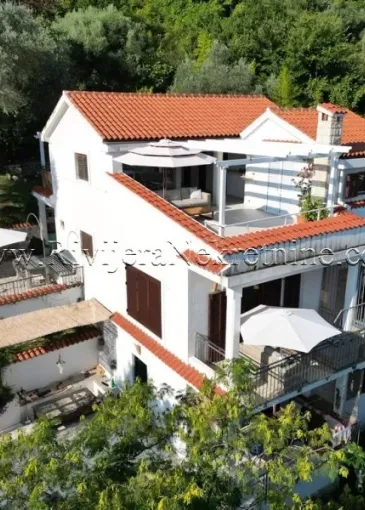 House for sale in Njivice