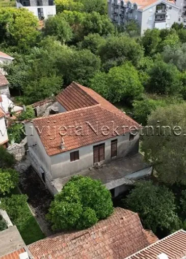 House for sale in Radovići
