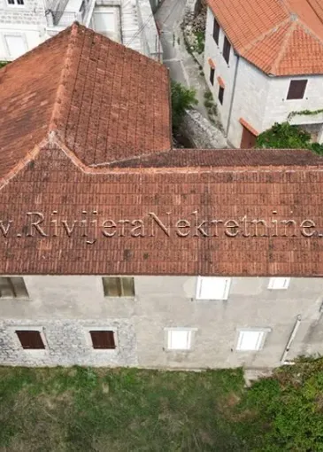 House for sale in Radovići