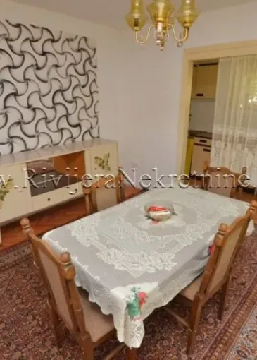 House for sale in Zelenika