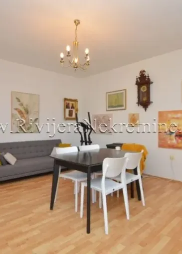 House for sale in Zelenika