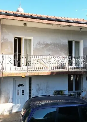 House for sale in Radovići