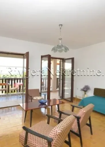 House for sale in Sutorina