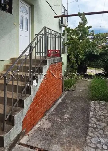 House for sale in Radovići