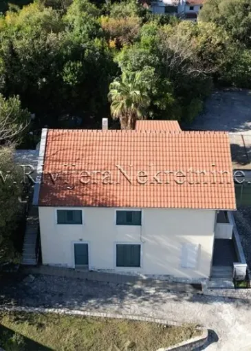 House for sale in Radovići