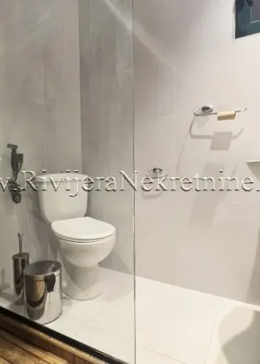 House for sale in Radovići