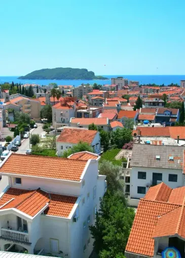 Ev satılık Budva'de 