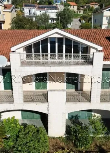 Кућа на продају у Херцег Нови