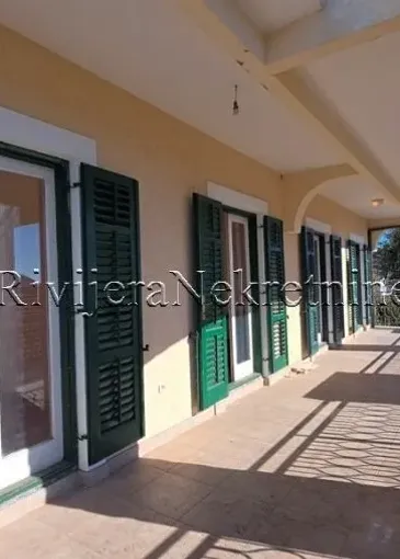 Кућа на продају у Херцег Нови