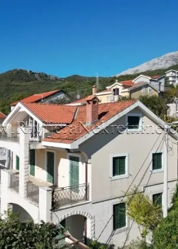 Кућа на продају у Херцег Нови